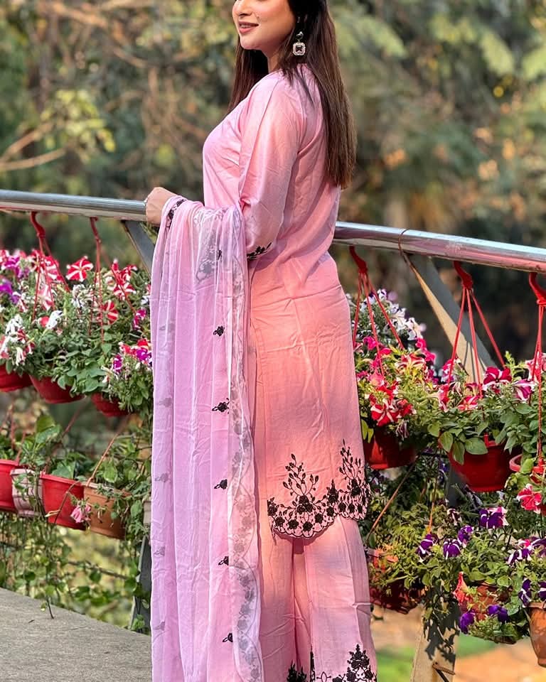 Embroidery Cotton Ready-Made Three Piece - Image 4