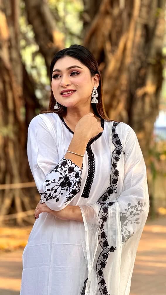 Embroidery Cotton Ready-Made Three Piece - Image 9